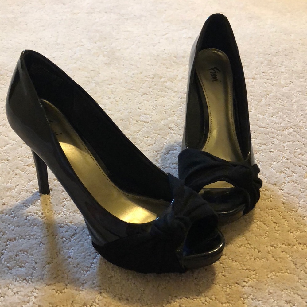 Black heels